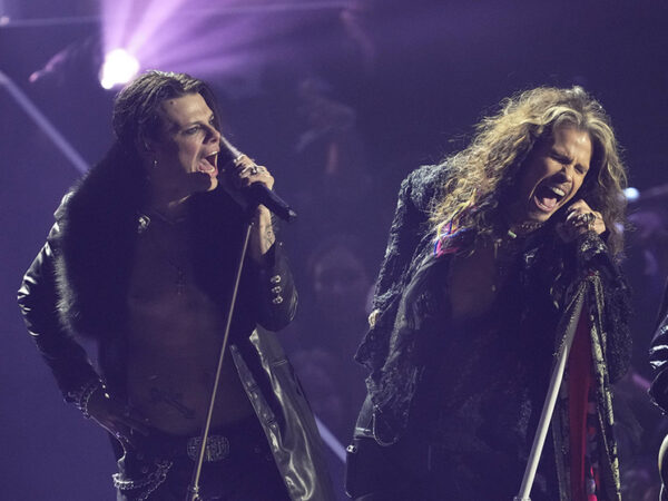 «Агрессия и эмоциональность»: Aerosmith и Yungblud выпустили неожиданный альбом