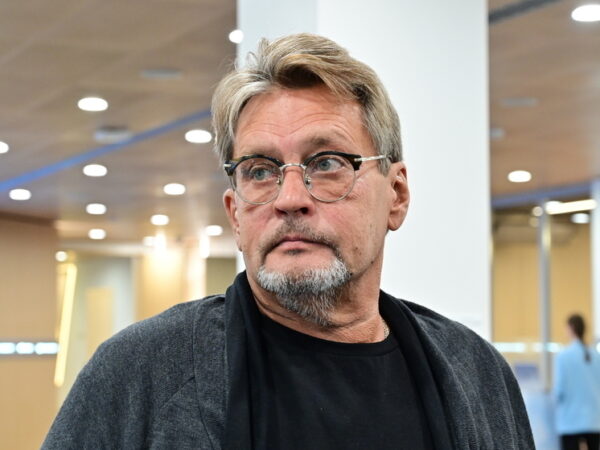 Домогаров назвал произошедшее на гастролях театра Моссовета метастазами и дном