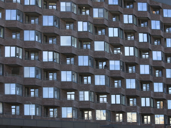 Эксперт объяснил, почему россияне стали чаще покупать маленькие квартиры