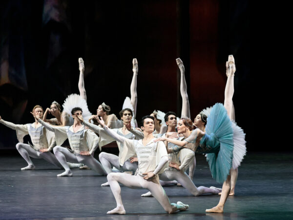 Майя Плисецкая ожила в Кремле и Большом театре в своих легендарных образах