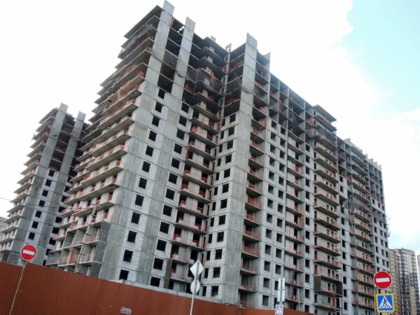 Стало известно, в каких районах Москвы рядом со строящимися станциями метро находятся новостройки