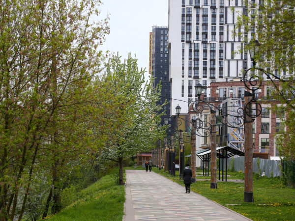 В Москве всего пять строящихся жилых комплексов имеют прямой выход в городские парки