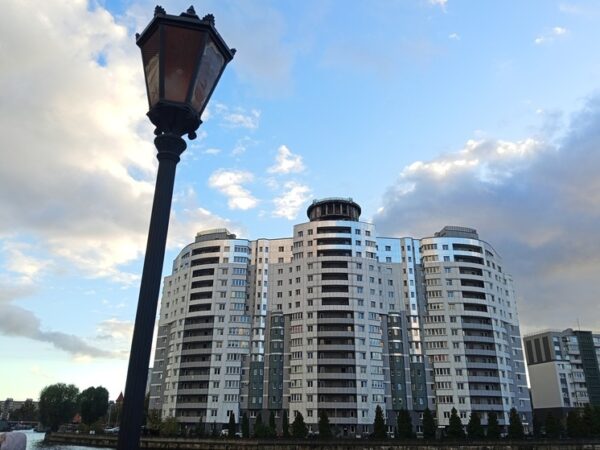 Зумеры и миллениалы выбирают жилье по разным критериям, но есть общая черта