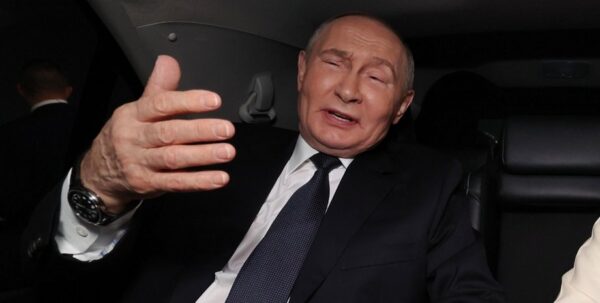 «Некультурно»: в Кремле обиделись на поздравление Зеленского к Рождеству»>