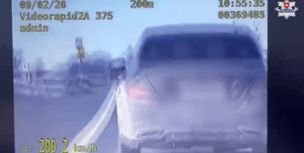 Опаздывала на маникюр: украинка в Польше мчалась в салон красоты со скоростью более 200 км/ч»>