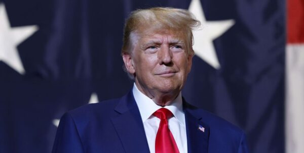 «США перехватили сообщение правительства»: Трамп обвинил Киев в финансировании переизбрания Байдена»>