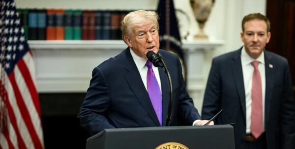 «Мы уйдем»: Трамп анонсировал, что США закончат войну в Иране за две-три недели (видео)»>