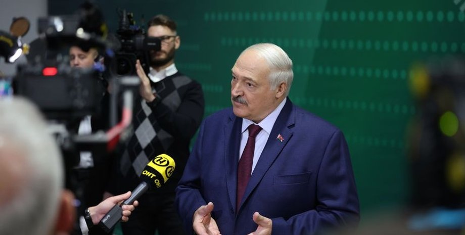 Александр Лукашенко предупредил Путина о покушении