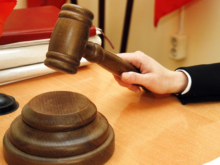 Председатель Сибирского отделения РАН оштрафован и дисквалифицирован на полгода