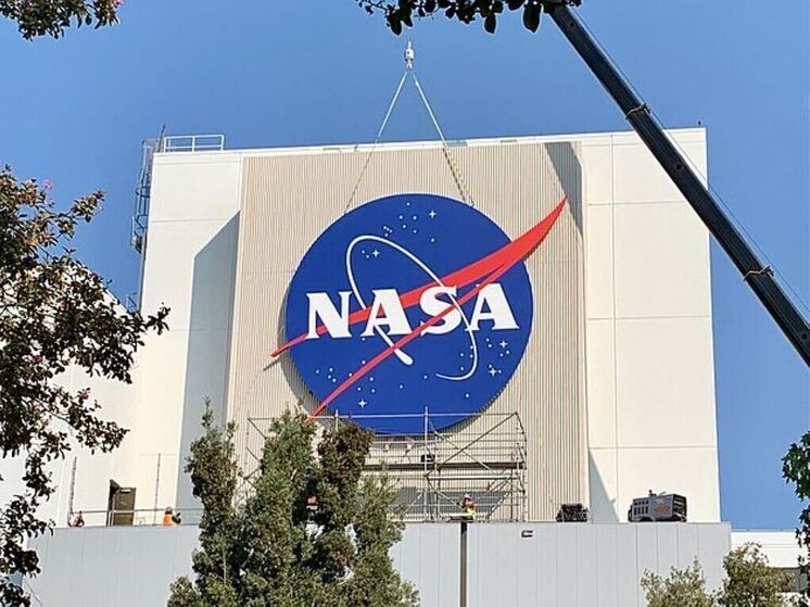 НАСА планирует потратить 20 миллиардов долларов на лунную базу